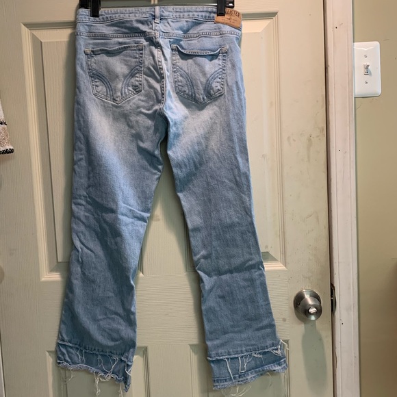 Hollister Jeans - Picture 7 of 10